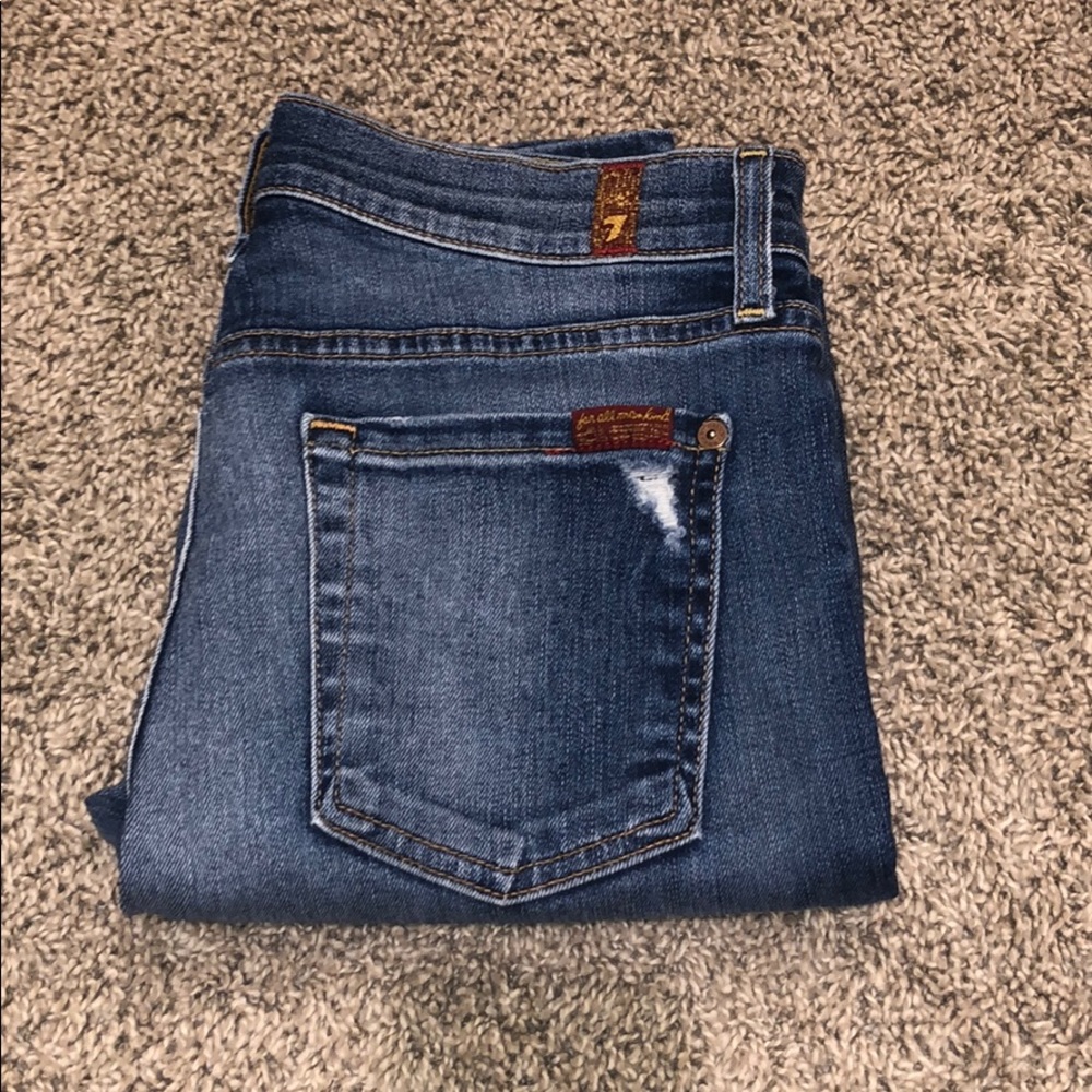 7 for all mankind skinny size 28.
